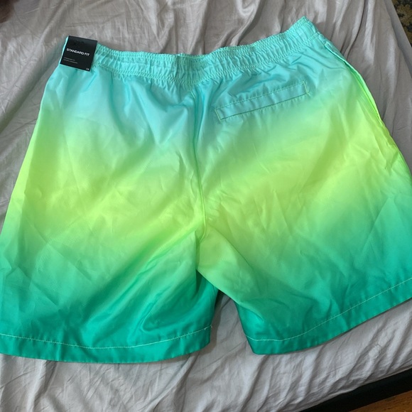 Jordan Pool Shorts - Picture 3 of 5